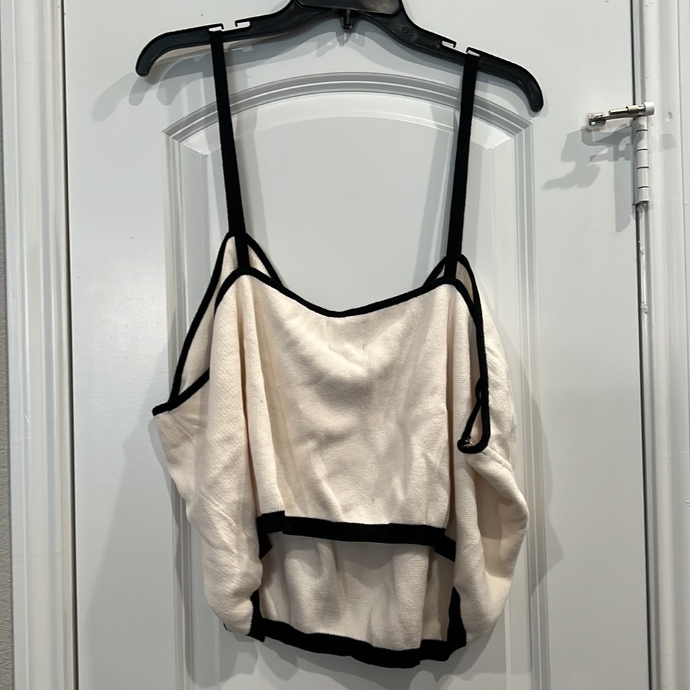 NWT! Future Collective Kahlana Barfield Brown V-neck bralette sweater top - Picture 3 of 5